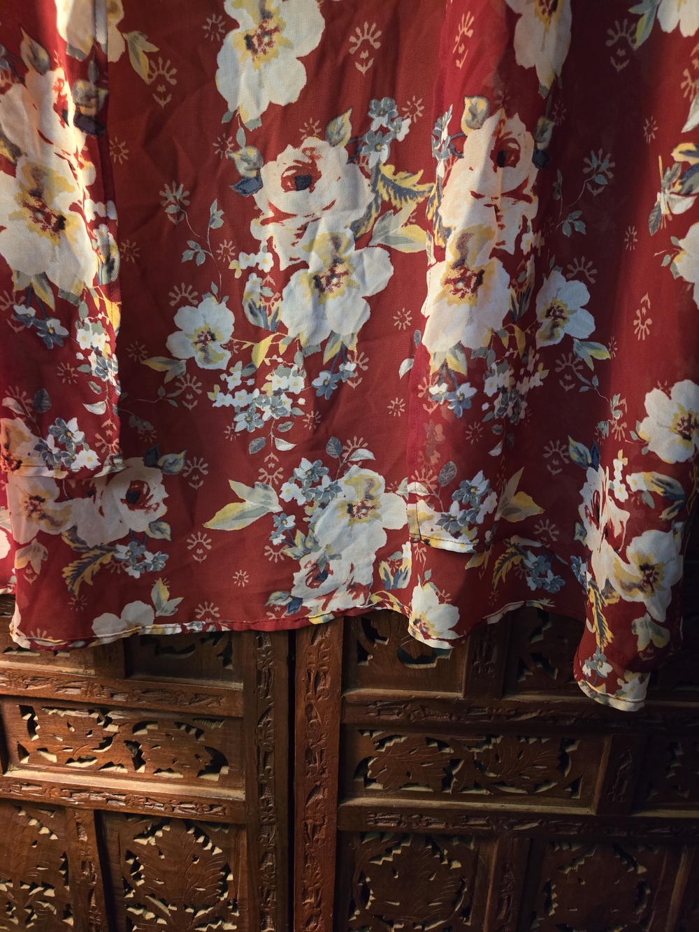 Floral Open-Front Kimono Cardigan - Red with Cream Flowers Lg Peasant Sleeves - Picture 4 of 8